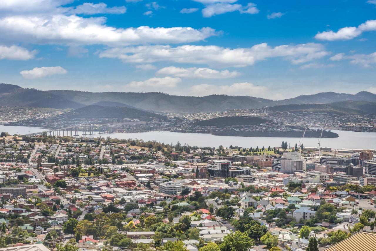 Hobart View Extérieur photo