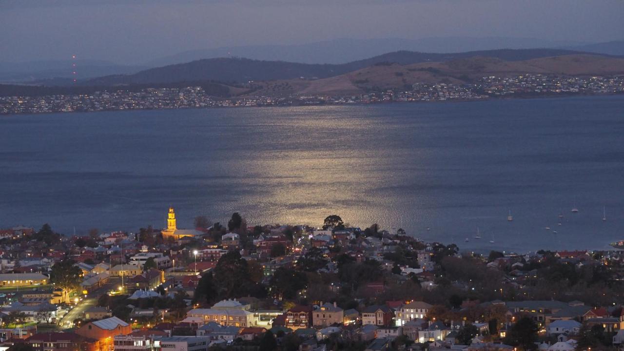 Hobart View Extérieur photo
